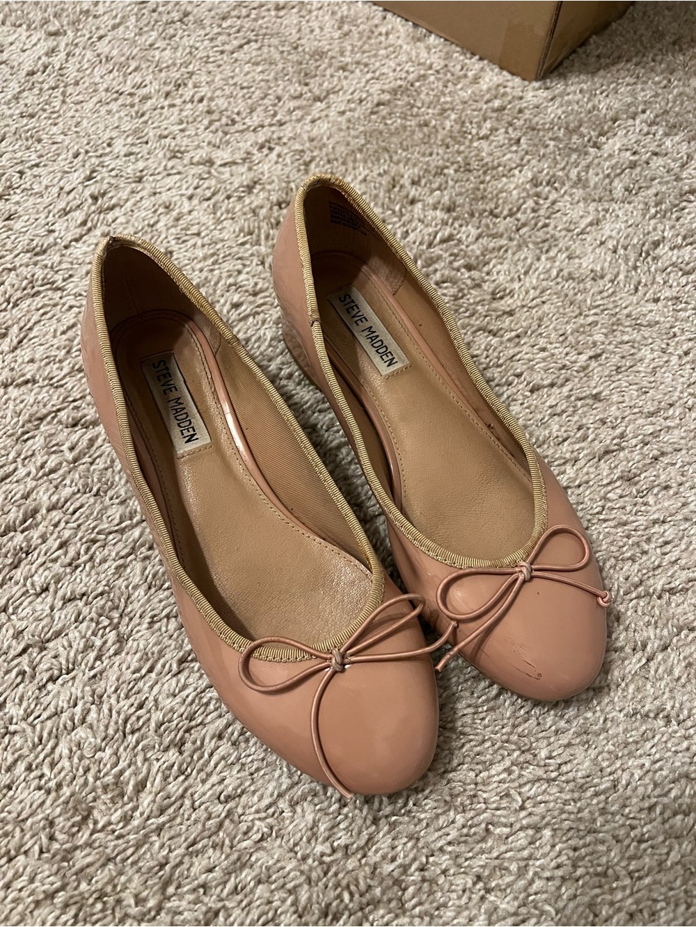Steve Madden Women's Nude Ballet Flats